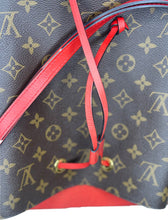 Load image into Gallery viewer, Louis Vuitton Néonéo Poppy MM Bucket Bag