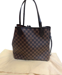 Louis Vuitton Neverfull MM Red Interior