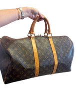 Load image into Gallery viewer, Louis Vuitton Monogram Keepall travel bag
