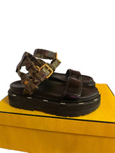 Load image into Gallery viewer, Fendi Chunky Sandals
