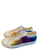 Load image into Gallery viewer, Kurt Geiger London Sneakers
