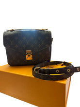 Load image into Gallery viewer, MultiPochette Monogram Purse
