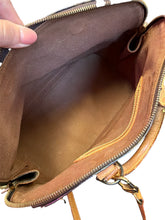 Load image into Gallery viewer, Louis Vuitton Alma Monogram
