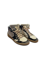 Load image into Gallery viewer, Golden Goose Men’s Sneakers
