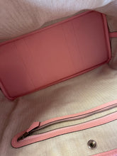 Load image into Gallery viewer, Hermes garden party 36 pink bag
