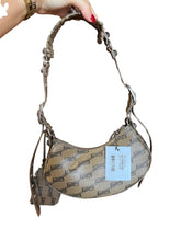 Load image into Gallery viewer, Balenciaga Le cagole Shoulder Bag
