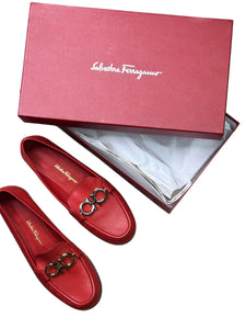 Salvatore Ferregamo Leather Rolo Loafers Reversible Gold/Silver Hardware