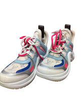 Load image into Gallery viewer, Louis Vuitton Archlight Sneakers
