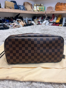 Louis Vuitton Neverfull MM Red Interior