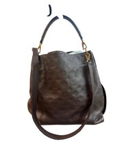 Load image into Gallery viewer, Louis Vuitton Monogram Empreinte Leather Hobo Métis
