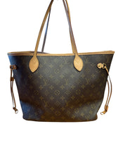 Load image into Gallery viewer, Louis Vuitton Neverfull MM
