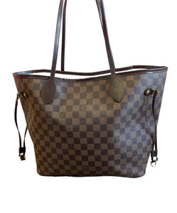 Louis Vuitton Damier Neverfull MM pink interior