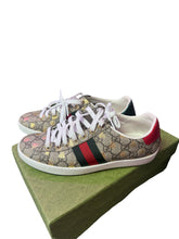 Load image into Gallery viewer, Gucci Bee Sneakers
