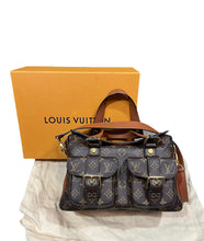 Load image into Gallery viewer, Louis Vuitton Monogram Manhattan Bag
