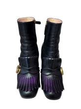 Load image into Gallery viewer, Gucci Double G Logo Leather Boots
