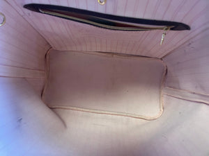 Louis Vuitton Damier Neverfull MM pink interior