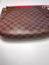 Load image into Gallery viewer, Louis Vuitton South Bank Handbag
