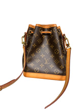 Load image into Gallery viewer, Louis Vuitton Mini Noe Bucket bag
