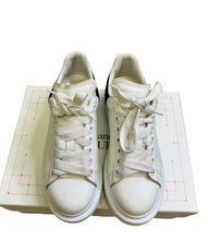 Load image into Gallery viewer, Alexander McQueen B&amp;W Women’s Sneakers
