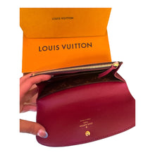 Load image into Gallery viewer, Louis Vuitton Emilie wallet
