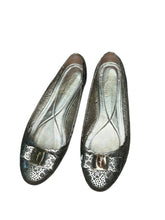 Load image into Gallery viewer, Salvatore Ferregamo Silver Ballet Flats
