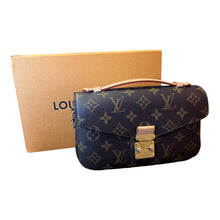Load image into Gallery viewer, Louis Vuitton small pochette metis
