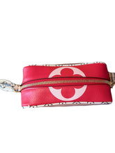 Load image into Gallery viewer, Louis Vuitton Clear Beach Pouch
