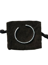 Load image into Gallery viewer, Gucci Silver Interlocking G Bracelet
