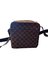 Load image into Gallery viewer, Louis Vuitton Damier Olav PM
