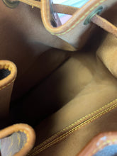 Load image into Gallery viewer, Louis Vuitton monogram backpack
