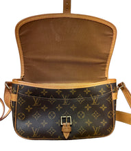 Load image into Gallery viewer, Louis Vuitton Sologne Canvas Crossbody Bag
