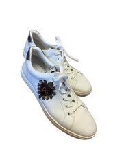 Load image into Gallery viewer, Dolce &amp; Gabbana Heart Sneakers
