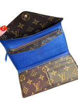 Load image into Gallery viewer, Louis Vuitton Josephine Wallet Blue Monogram
