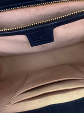 Load image into Gallery viewer, Gucci padlock GG shoulder bag
