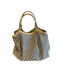 Load image into Gallery viewer, GUCCI Sukey GG CANVAS TOTE BAG

