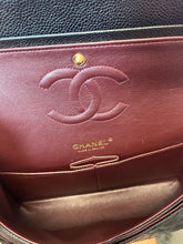 Load image into Gallery viewer, Chanel Classic Flap Bag (BLACK)
