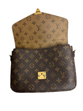 Load image into Gallery viewer, Louis Vuitton Pochette Metis Rev
