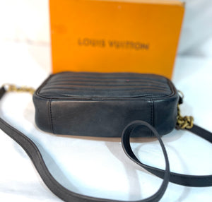 Louis Vuitton Wave Black Handbag