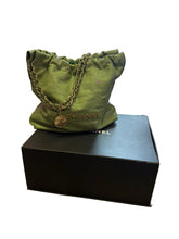 Load image into Gallery viewer, Chanel green 22
