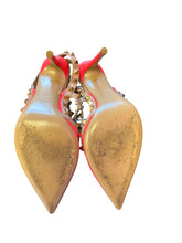Load image into Gallery viewer, Valentino Pink Pumps
