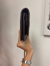 Load image into Gallery viewer, Chanel Shoulder Bag Purple Leather 2016
