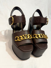 Load image into Gallery viewer, Valentino platform brown heels
