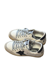 Load image into Gallery viewer, Golden Goose Ball Star
