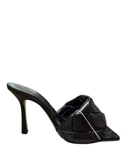 Load image into Gallery viewer, Bottega Veneta Black Lido Mules
