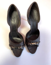 Load image into Gallery viewer, Gucci brown heels
