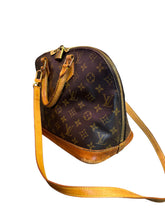 Load image into Gallery viewer, Louis Vuitton Alma Monogram
