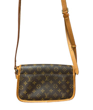 Load image into Gallery viewer, Louis Vuitton Sologne Canvas Crossbody Bag
