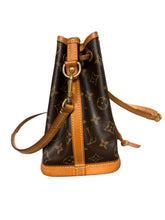 Load image into Gallery viewer, Louis Vuitton Mini Noe Bucket bag
