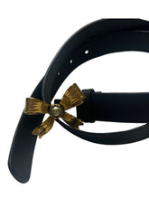 Load image into Gallery viewer, Gucci Calfskin Bow Belt
