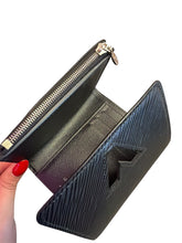 Load image into Gallery viewer, Louis Vuitton Epi Black Wallet
